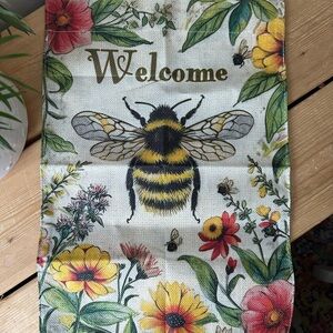 Garden Flag Bee Welcome